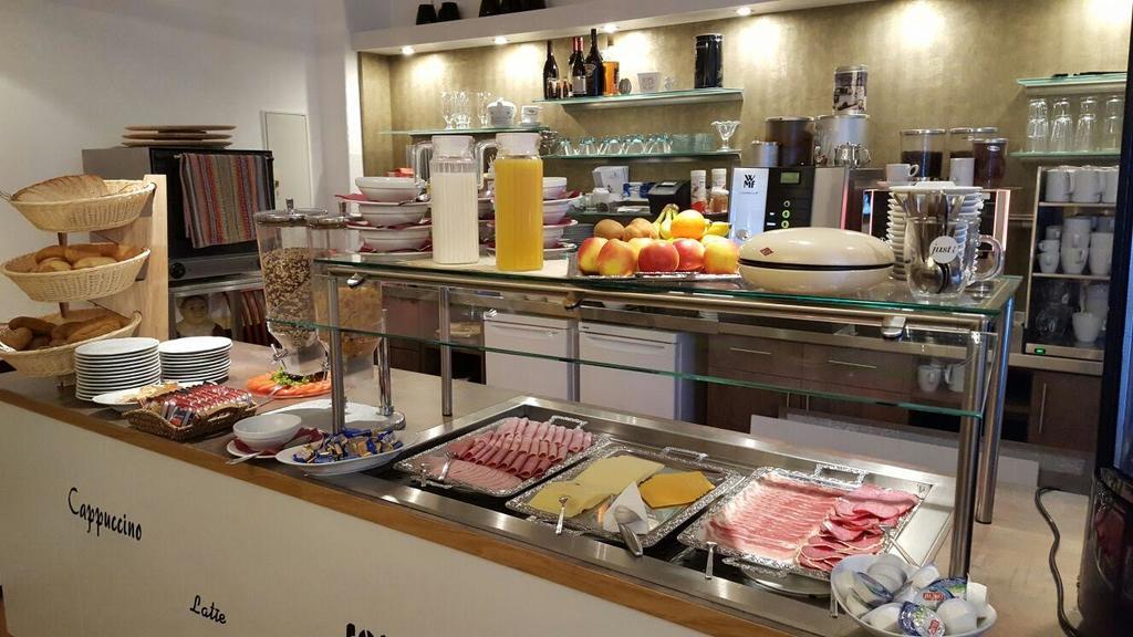 Parkhotel & Kurcafe باد ساسيندورف المظهر الخارجي الصورة