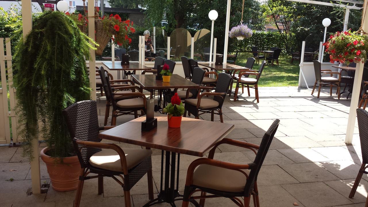 Parkhotel & Kurcafe باد ساسيندورف المظهر الخارجي الصورة